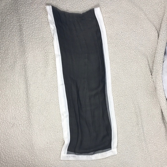 The Work Connection Sweater and Scarf - Picture 12 of 12